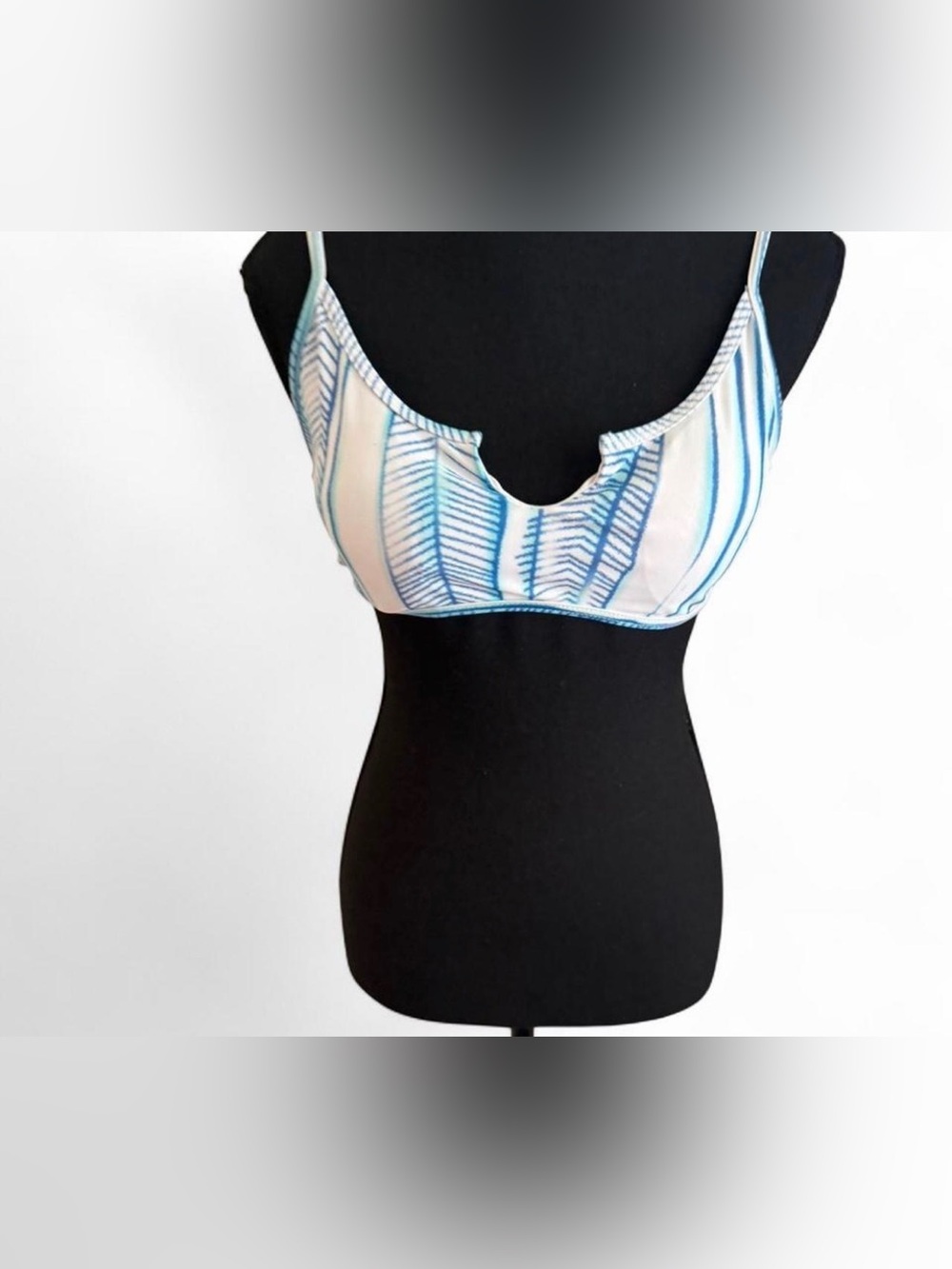 Shein Blue & White Striped Scoop Bikini top size medium